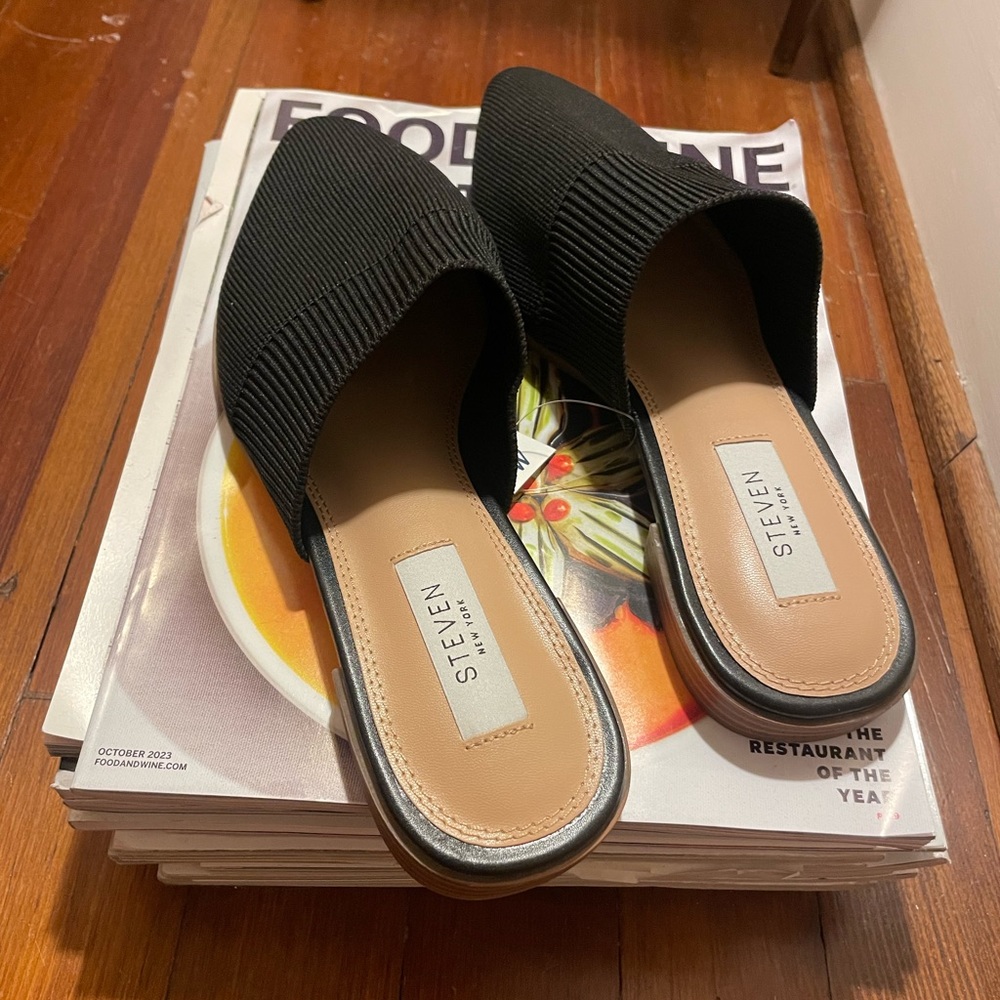 STEVEN New York - Black Pointy Toe Knit Mule Size 8 - NWT